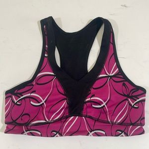 Women’s small sports bra